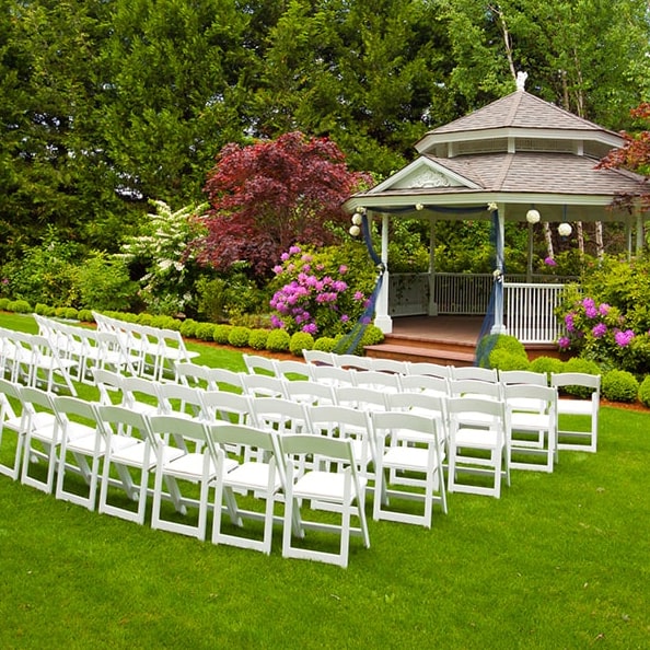 our wedding and event trailers can accommodate varying capacities depending on the specific trailer and layout you choose